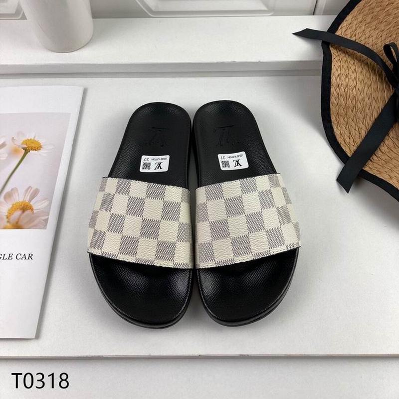 LV Men's Slippers 243